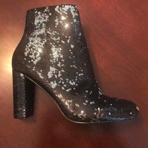 Black & Silver Sequins Boots